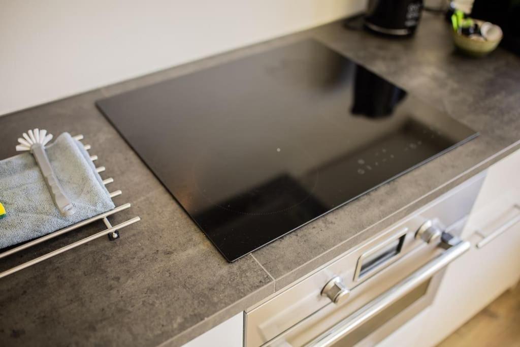 Elegant 2 Bedroom 75m2 - Sd23g Eindhoven